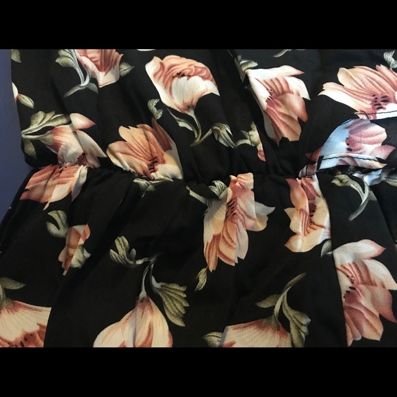 Black Floral Long Sleeve Romper - Picture 6 of 7